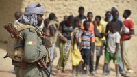 Mali: accrochage entre l'armée et des groupes jihadistes dans la région de Tombouctou