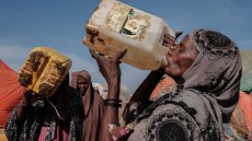 Somalie: l’aide humanitaire victime d’un trafic systématique organisé, selon une étude de l’ONU