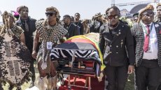 Afrique du Sud: funérailles de l’ancien chef zoulou Mangosuthu Buthelezi