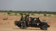 Huit militaires nigériens et un civil blessés dans une attaque près de l'Algérie