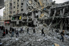 Gaza: Discussions sur une trêve au Caire, frappes meurtrières à Rafah