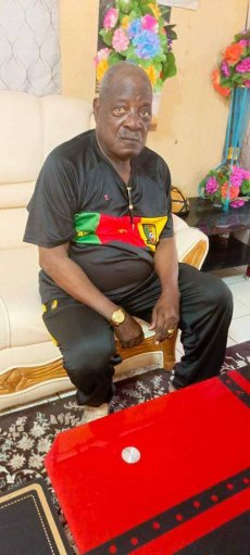 Cameroun / Burundi: le président de l’Assemblée nationale Cavaye Yéguié Djibril était à fond derrière les Lions (Photos)