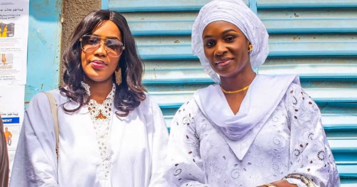 Coulisses du Palais : Quand Marie Khone Faye et Absa Faye se lancent dans la « haute politique »