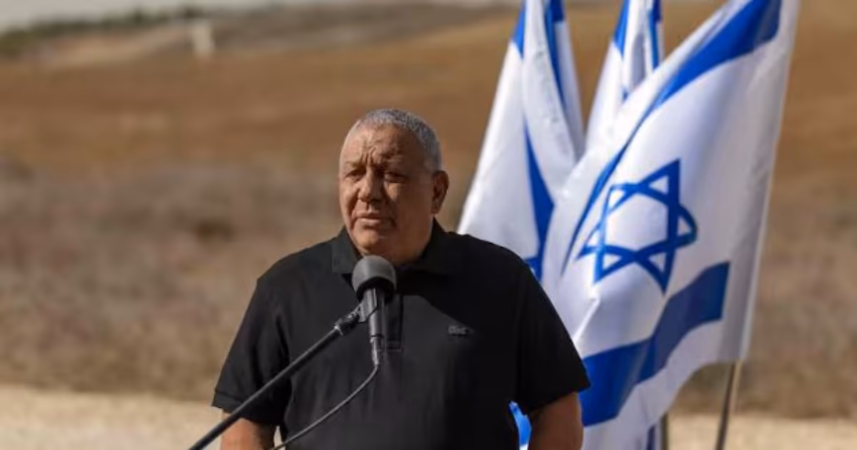 Le principal rival de Netanyahu promet de vaincre le Hamas en 18 mois s’il devient Premier ministre