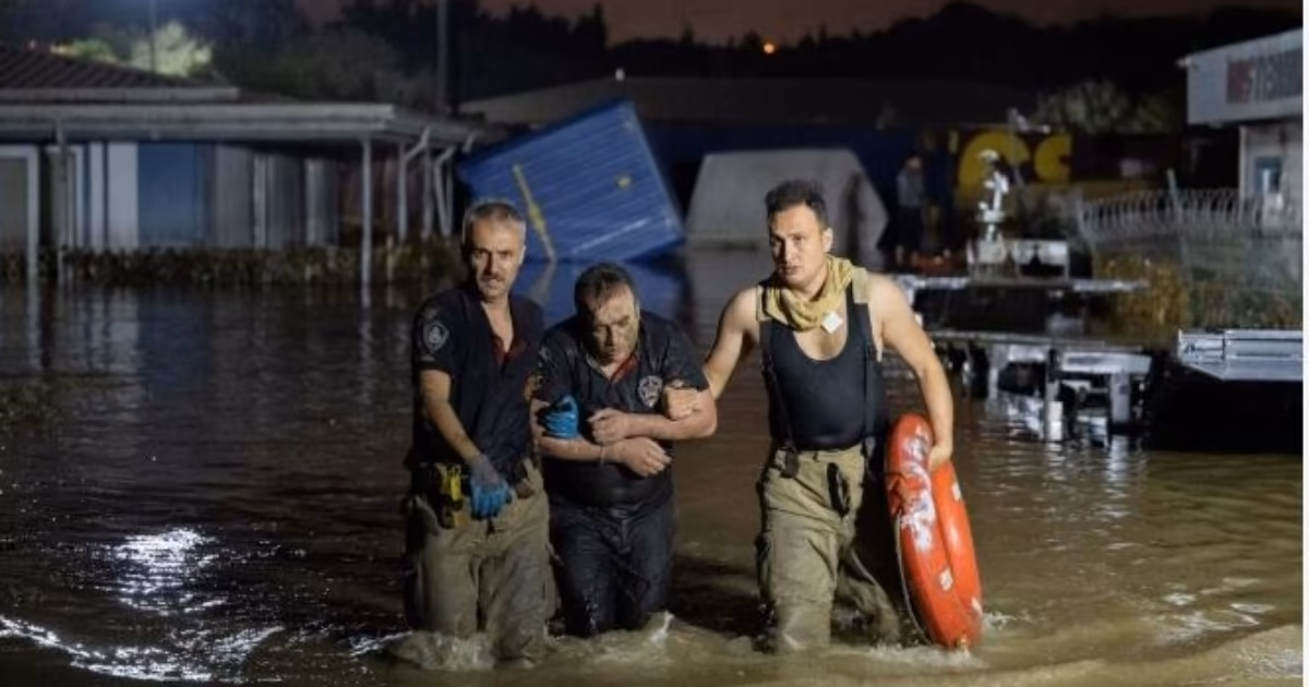Turquie: Deux morts après des pluies torrentielles à Istanbul