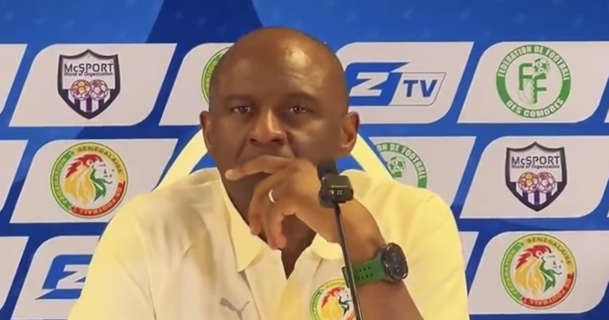 Patrick Vieira remet un journaliste à sa place après une question sur Gana Gueye