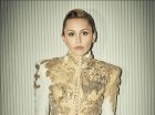 Quand la mode s’inspire : la tenue de Miley Cyrus rappelle le Karakou algérien