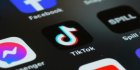 Sur TikTok, Facebook et Instagram, la migration entre glorification et désillusion