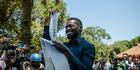 En Ouganda, Bobi Wine, principal opposant, menacé de mort par le fils du président Museveni