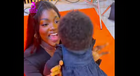 Ndeye Marie présente sa deuxième fille et émeut la toile (vidéo)