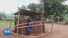 Grâce à son invention, un jeune du Malawi éclaire son village