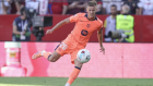 FC Barcelone: Dani Olmo incertain pour le clasico