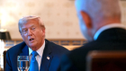 Trump défend Netanyahou:'Des cigares et du champagne qui s'en soucie?'