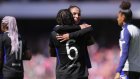 Euro féminin 2025 : comment gérer carrière de footballeuse et maternité ?
