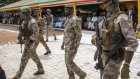 Mali: trois hauts responsables de l'armée limogés par le général Assimi Goïta
