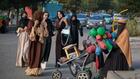 Survivre est devenu la priorité : en Afghanistan, le témoignage rare de femmes abandonnées par le reste du monde