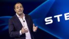 Le patron de Stellantis (Jeep, Peugeot, Fiat) critique à son tour la fin des ventes de voitures thermiques en 2035