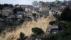Peur dans une ville sicilienne balafrée par un glissement de terrain