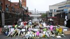 A Birmingham, les fans d'Ozzy Osbourne rendent hommage à une 