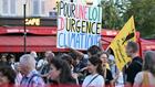 Budget : rassemblement devant Bercy contre l'austérité climatique