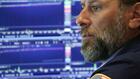 Wall Street ouvre en ordre dispersé, au lancement d'une semaine pauvre en catalyseurs