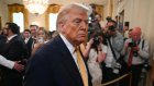 Trump menace de poursuivre le WSJ pour un article lui attribuant une lettre salace à Epstein