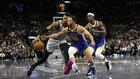 NBA: Les Warriors dominent les Spurs avec 49 points de Curry