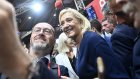 Au Mans, loin des tractations parisiennes, Le Pen seule en piste et en campagne
