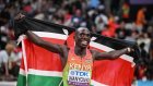 Athlétisme: Emmanuel Wanyonyi, le berger kényan devenu roi du 800 m