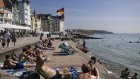 Sur la Côte d'Opale, le drame migratoire se mêle aux touristes