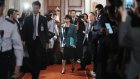La conservatrice Sanae Takaichi devient la première femme Premier ministre du Japon