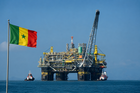 303 milliards de FCFA : les premiers revenus du pétrole et du gaz dopent les recettes extractives du Sénégal