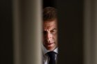 Polémique en France : Bardella accuse Macron de « se mettre à genoux » devant Alger