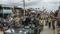 Cameroun: après leur victoire à la CAN, les Lionnes indomptables reçues et décorée par Paul Biya