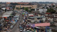 Présidentielle en Côte d’Ivoire: des cadres des partis PDCI et PPA-CI disent être sous surveillance policière