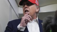Donald Trump évoque de possibles nouvelles sanctions contre Moscou, après un appel avec Vladimir Poutine