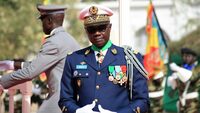 Le ministre des Forces armées, Général Birame Diop, entre en action