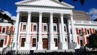 Afrique du Sud: à l’approche des législatives, de possibles coalitions peuvent émerger