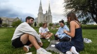 Aux Etats-Unis, les jeunes diplômés face à la crise de l'emploi