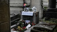 Une place au cimetière près de Jim Morrison ? Paris lance un tirage au sort