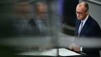 Marchés financiers: Merz appelle à la création d'une Bourse européenne