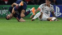 Ligue des champions: la poisse poursuit le PSG, qui tremble pour Dembélé et Hakimi