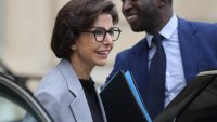 Législative partielle: Dati envisage elle aussi de se présenter à Paris