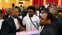 RDC: après des échanges tendus, l’ex-ministre Constant Mutamba quitte l'audience de son procès