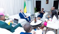 Gabon – AFD : Olivier Delefosse reçu au cabinet de Louise Pierrette Mvono