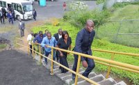 Le Chef de l'État gabonais et son épouse visitent plusieurs sites à Malabo