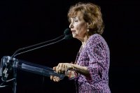 Noëlle Lenoir maintient ses propos polémiques sur les Algériens malgré les plaintes