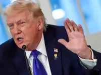 Trump menace le Canada de nouveau droits de douane