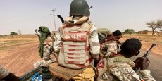 Niger : « des dizaines de victimes civiles » après des frappes aériennes de l’armée visant des djihadistes