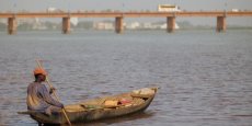 Mali : à Bamako, la pollution du fleuve Niger atteint des niveaux critiques